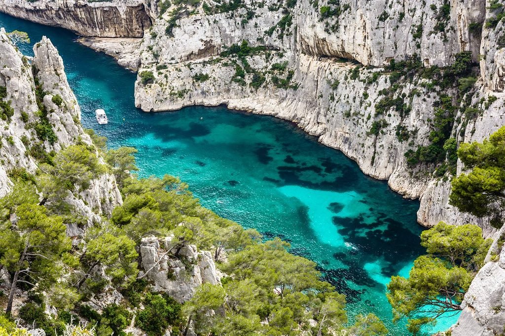 Calanques limestone cliffs near Marseille